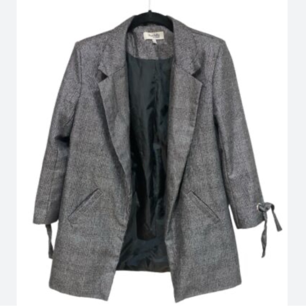 Charlotte Russe Blazer Coat Silver Plaid NWT Size 1X